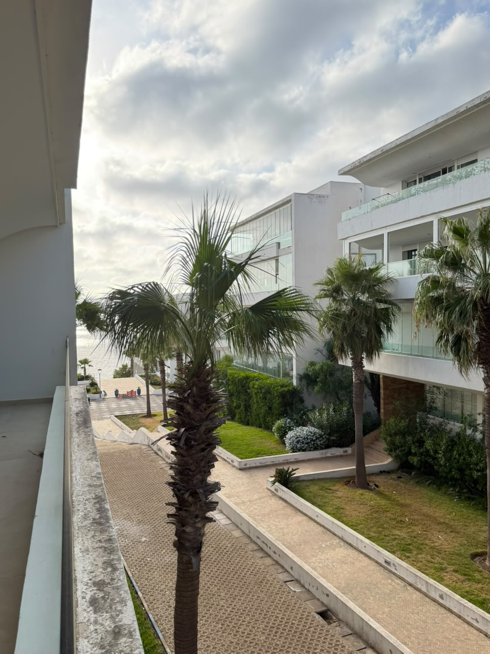 Appartement vue mer à louer longue durée – Résidence Cap Tangis, Tanger